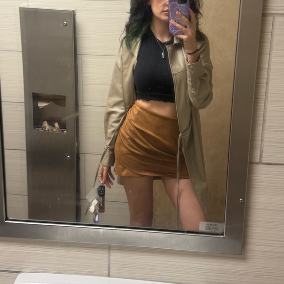 Meet your Posher, Konstantina - Picture 2 of 4